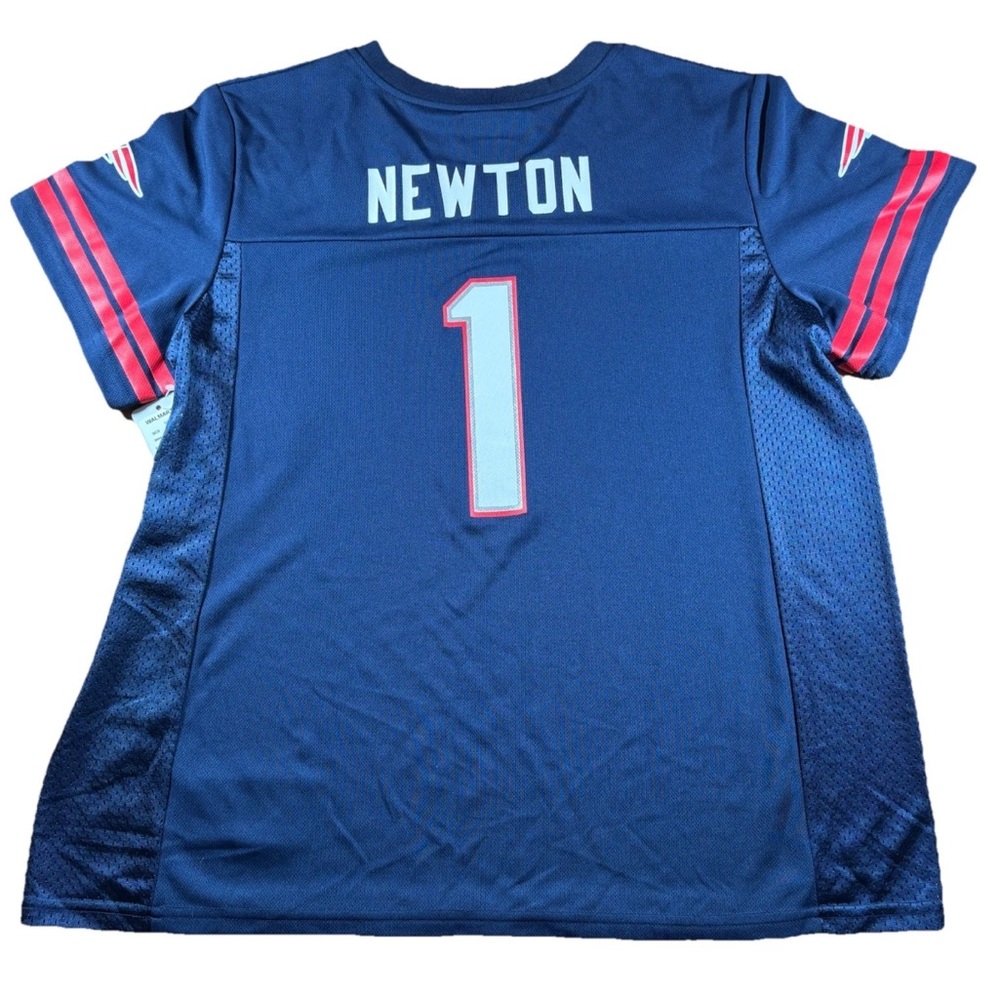 NWT New England Patriots Woman's Cam Newton Shirt Size XL NFL Football Fan Gear